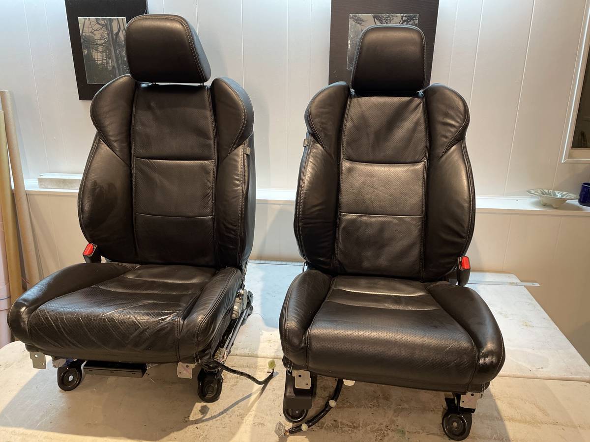 Automotive Leather Seats