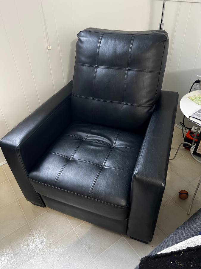 Black Leather Recliner